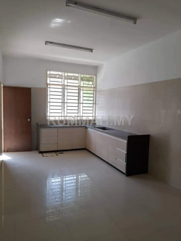 house in Batu Maung, Penang — photo 2