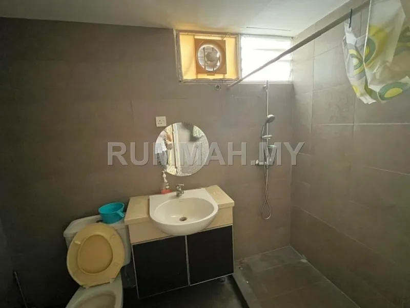 condo in Tanjung Tokong, Penang — photo 2