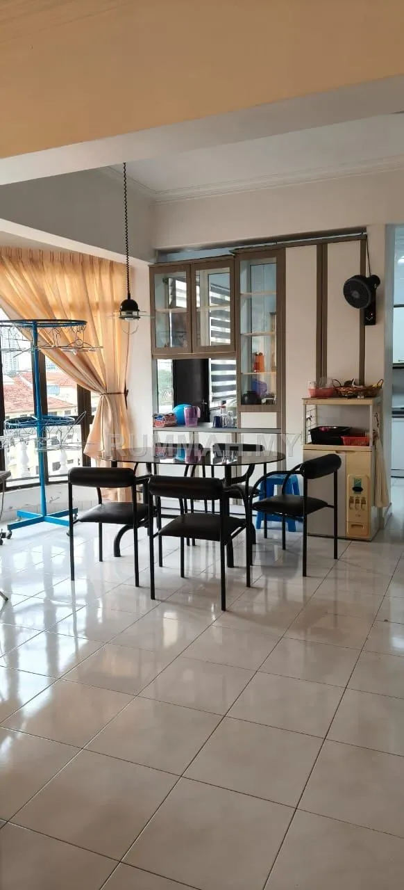 condo in Georgetown, Penang — photo 3