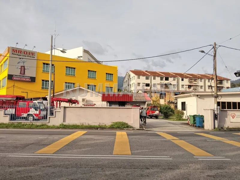 house in Balik Pulau, Penang — photo 2