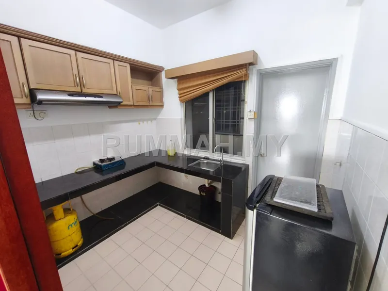 condo in Bandar Sunway, Selangor — photo 3