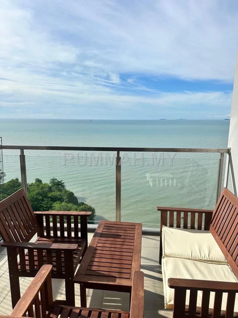 4-bedroom condo for sale in Batu Ferringhi, Penang - 10 Island Resort Middle Floor Batu Ferringhi