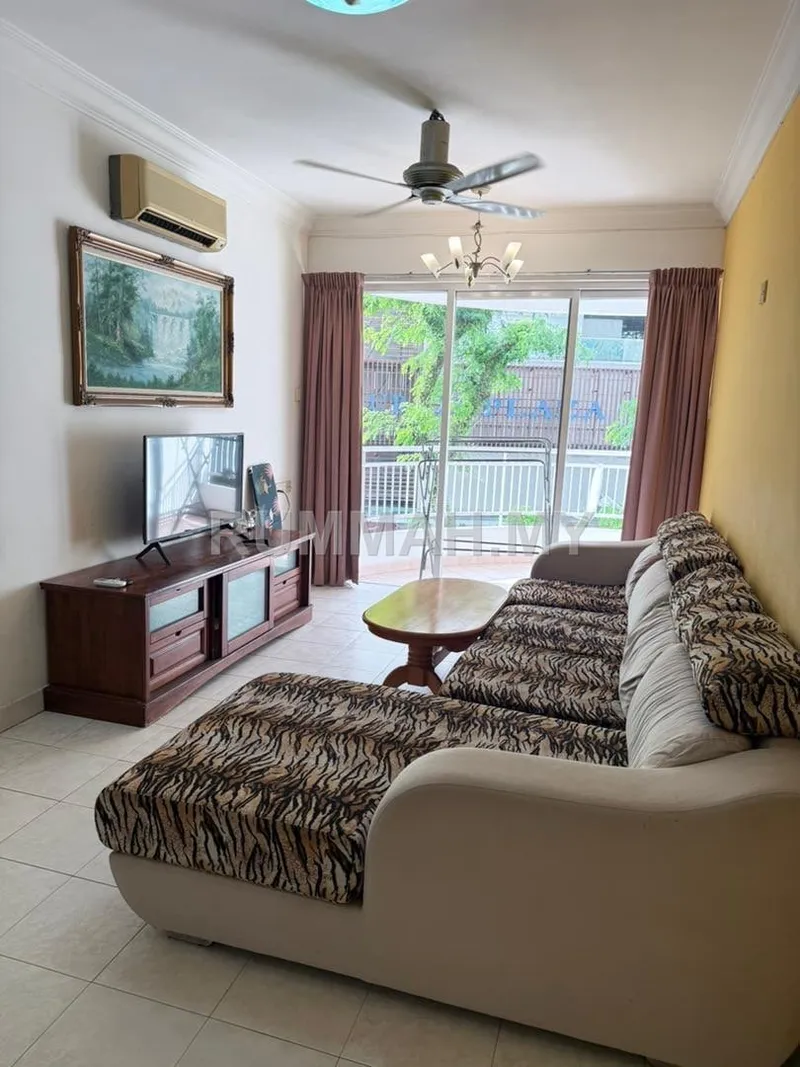 condo in Pulau Tikus, Penang — photo 2