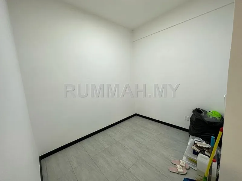 condo in Batu Kawan, Penang — photo 3