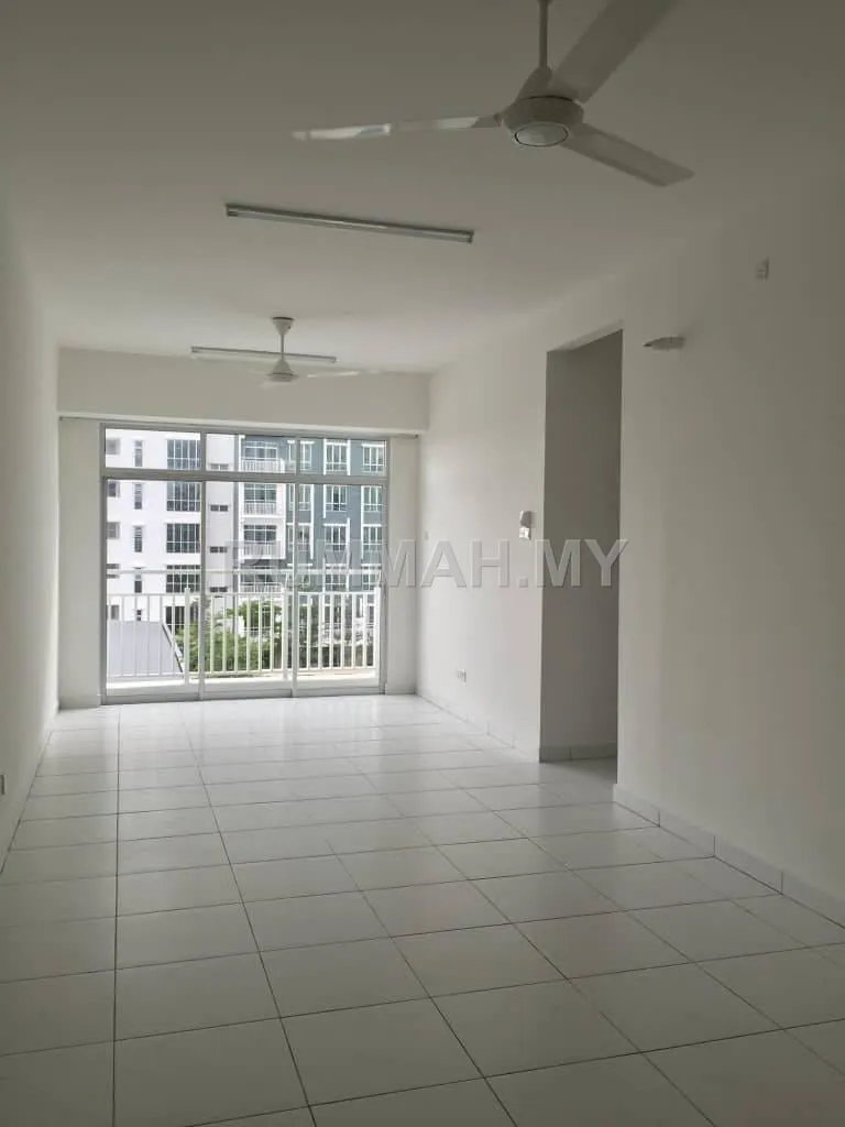 For Sale  Furnished CONDO BSP Skypark Bandar Saujana Putra Cyberjaya Putra