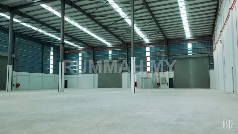 Sg Bakap New Semi D Light Industry