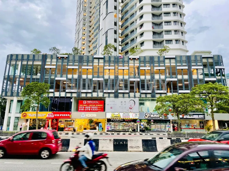 Landmark 1st Floor Shoplot, Tanjung Tokong | Lift