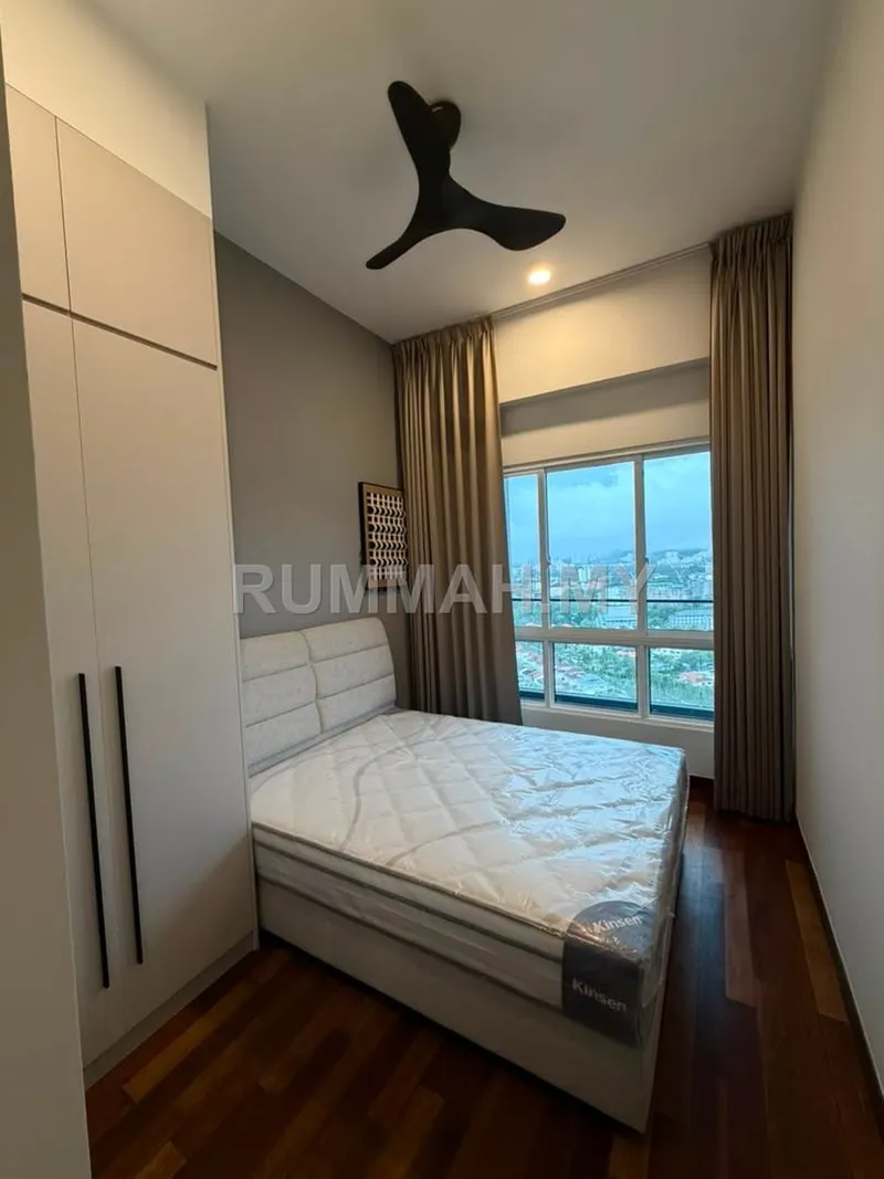 condo in Pulau Tikus, Penang — photo 2