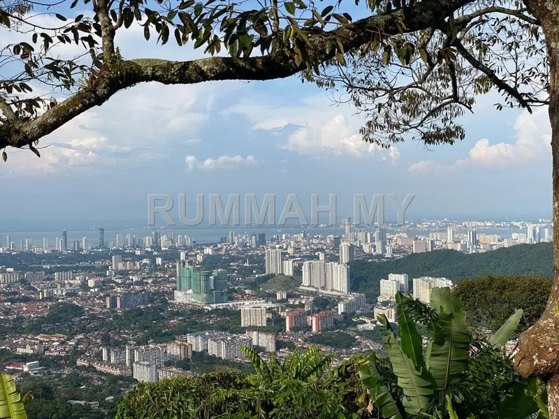 land in Penang Hill, Penang — photo 2
