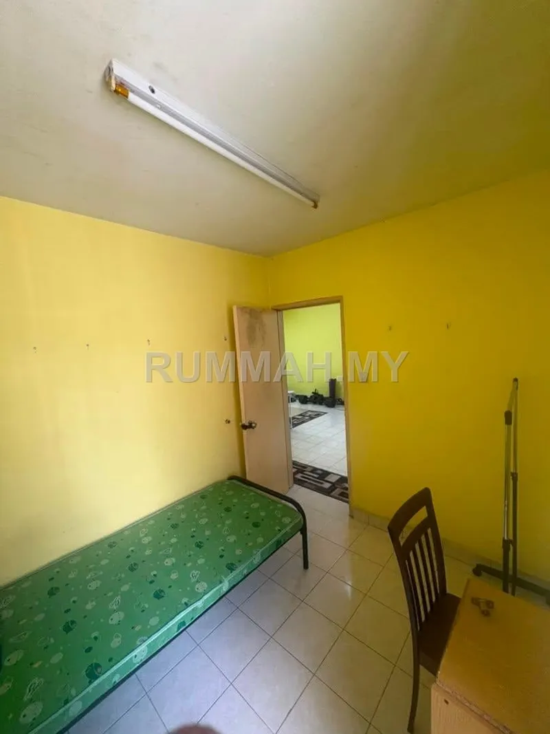 condo in Damansara Perdana, Petaling Jaya, Selangor — photo 3