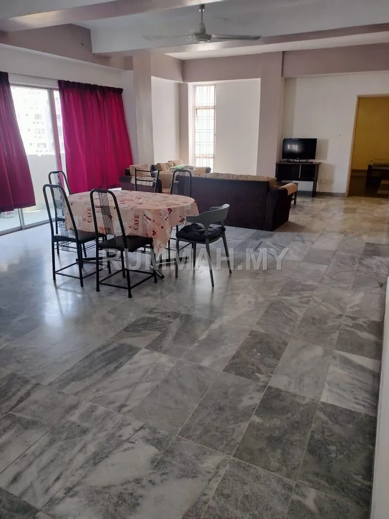 condo in Bandar Sunway, Selangor — photo 2