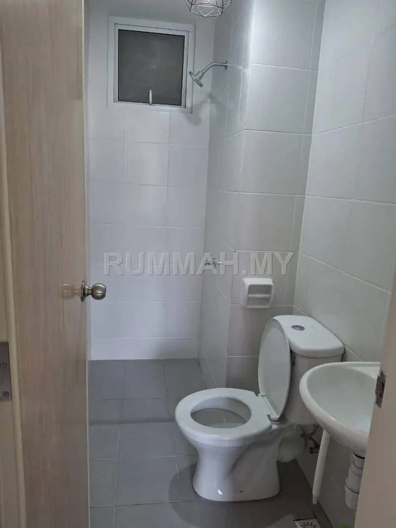 condo in Gelugor, Penang — photo 2