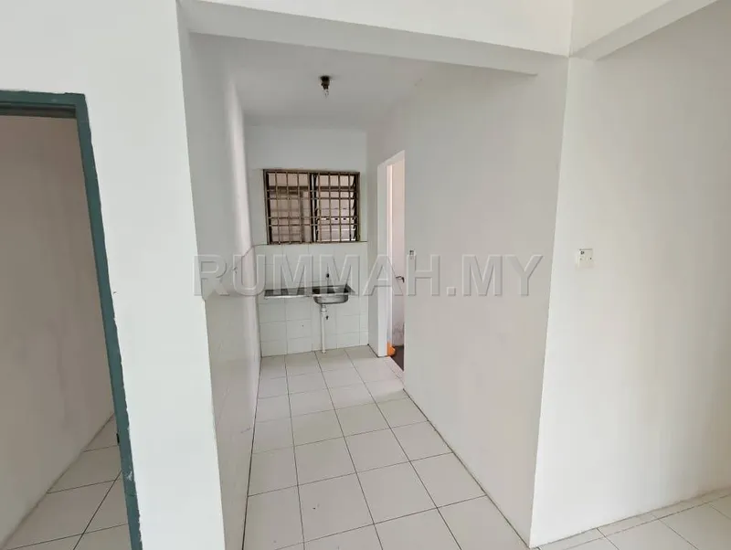 condo in Jelutong, Penang — photo 3