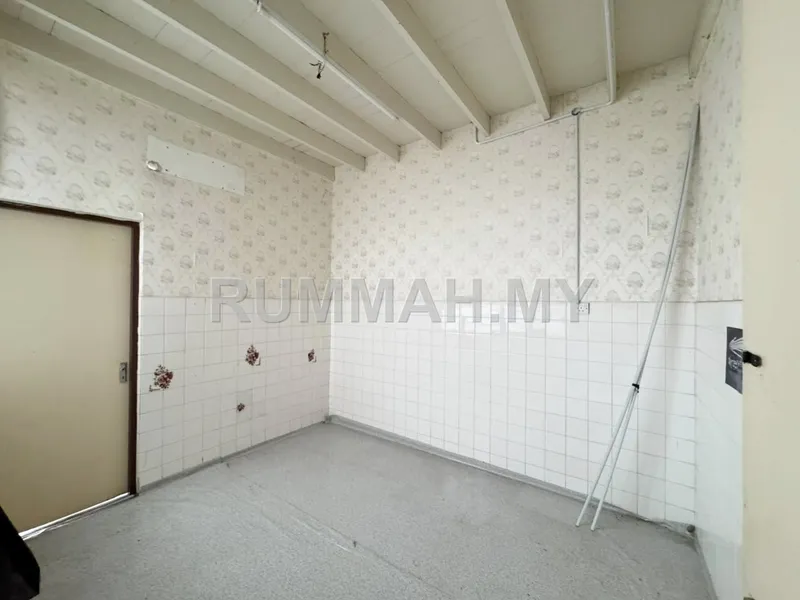 house in Jelutong, Penang — photo 3