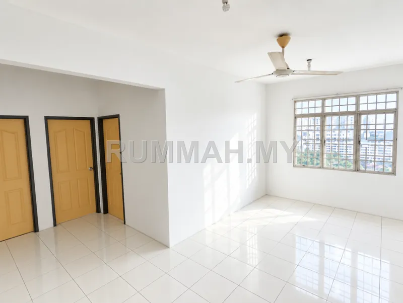 3-bedroom condo in Jelutong, Penang for sale — Taman Pelangi Indah Block 99 @  Jelutong Corner Lot 3 Bedrooms For Sale [Worthbuy]