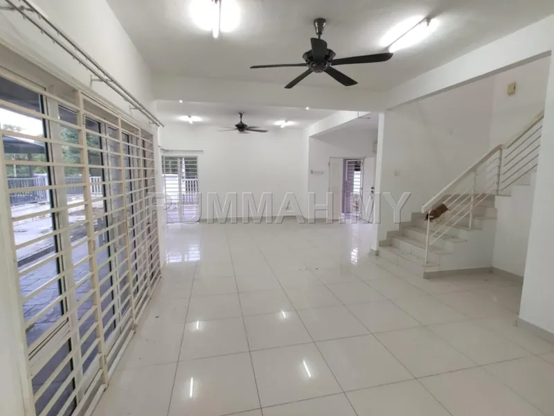 house in bangi, Selangor — photo 2