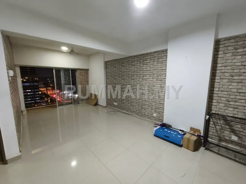 Villaria Condo Rent, 3 Rooms Partly Furnished, Bandar Sunway Petaling Jaya