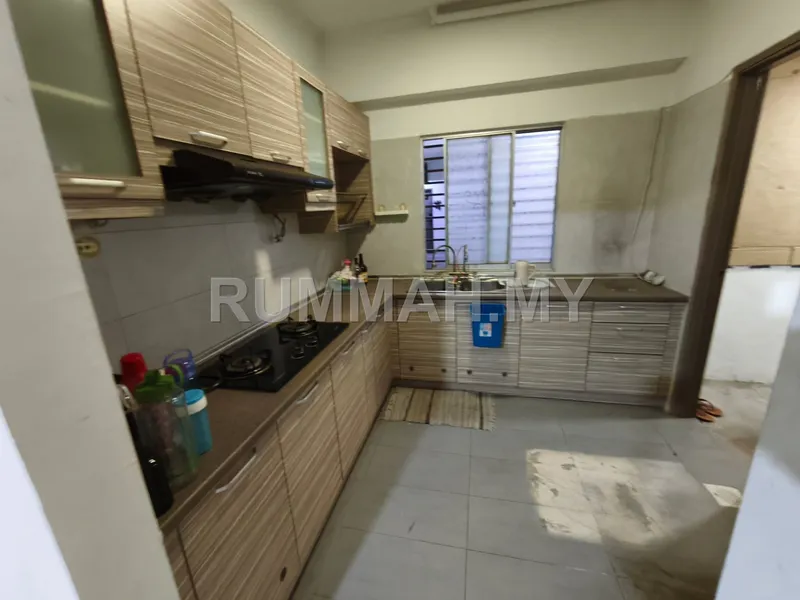 condo in Bandar Petaling Jaya Selatan, Selangor — photo 3
