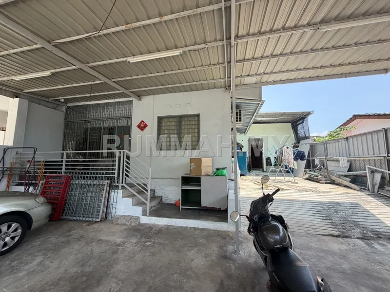 Taman Sentosa @ Kampung Baru | 甘榜巴鲁 1-Storey Giant Semi-D For Sale | 单层超大型半独立式洋房出售