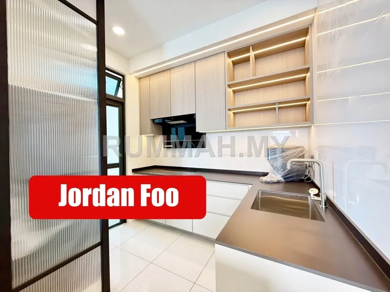 Q2 Queens Residence 1000sf Fully Seaview Fully Renovated BEST BUY 2cp