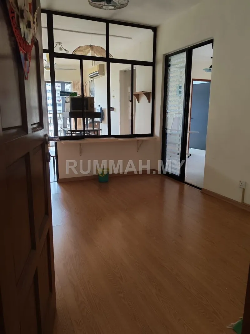 condo in Jelutong, Penang — photo 3