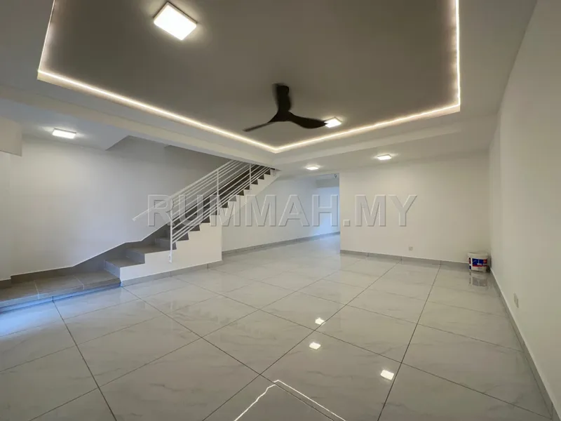 Extended & Renovated 2 Storey Terrace @ Bandar Mahkota Cheras