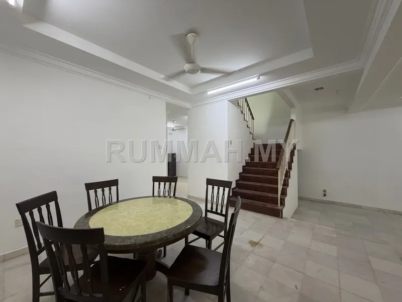 house in Sungai Long, Selangor — photo 2