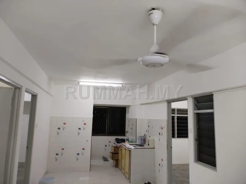 Flat for Rent @ Farlim 4 D, Semarak Api Ayer Itam | Freehold