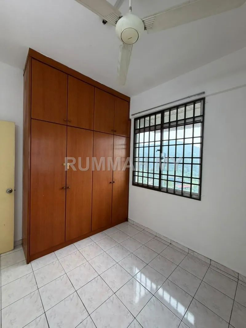 condo in Sungai Ara, Penang — photo 3