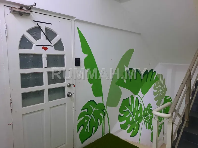 commercial in Kota Damansara, Selangor — photo 3