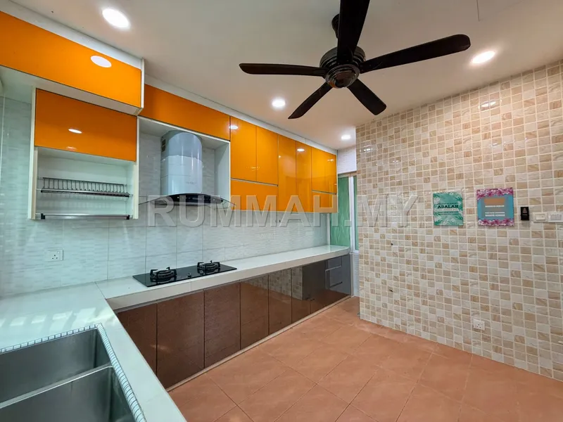 house in Bandar Tun Hussein Onn, Selangor — photo 3