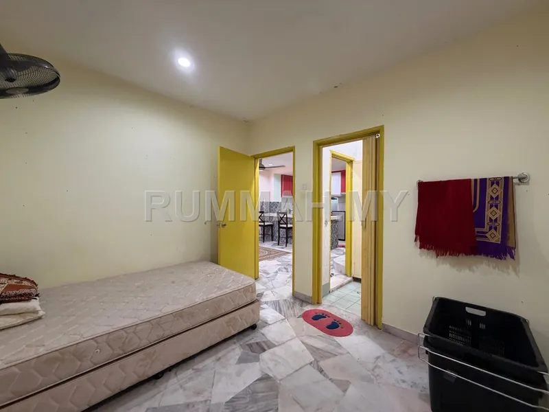 house in Bandar Tun Hussein Onn, Selangor — photo 3