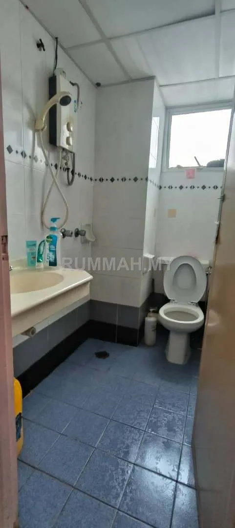 condo in Gelugor, Penang — photo 2