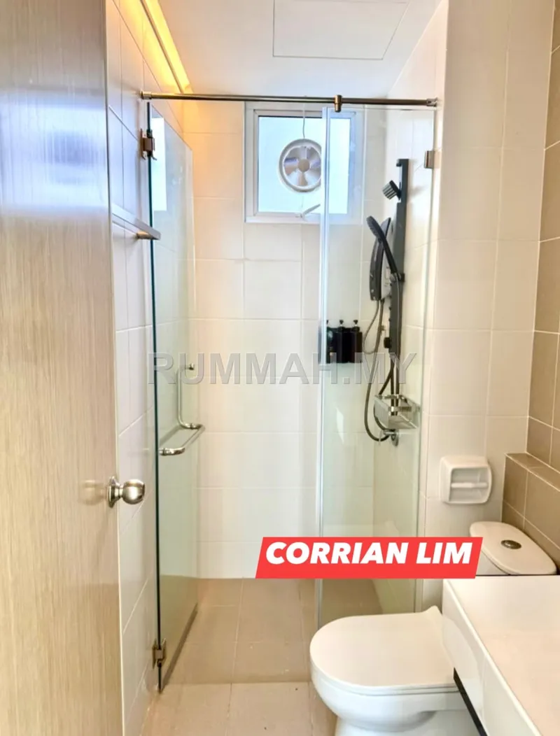 condo in Gelugor, Penang — photo 3