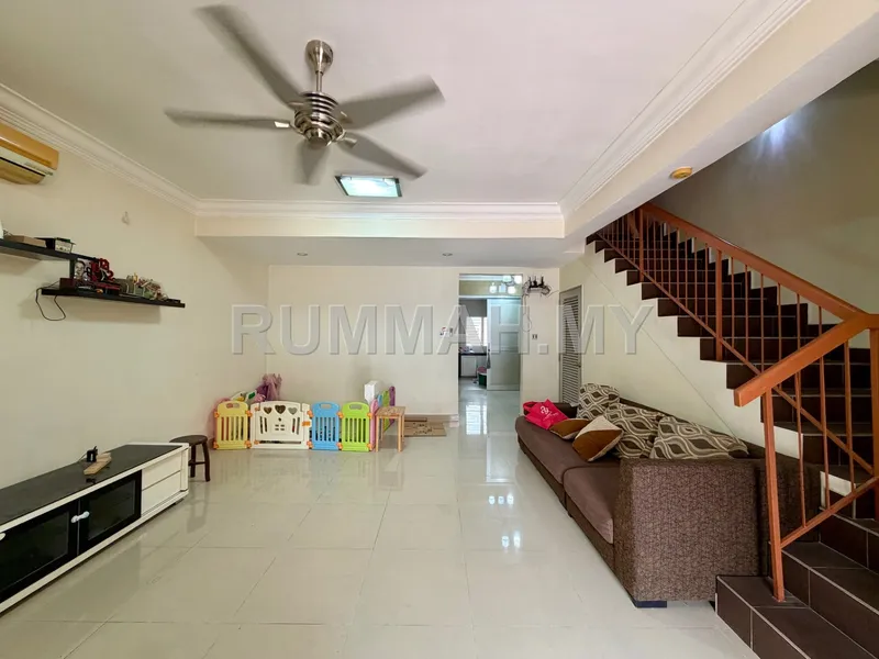 4-bedroom house in Cheras, Selangor for sale — 2 Storey Terraced House for Sale @ Bandar Mahkota Cheras, Cheras | Freehold