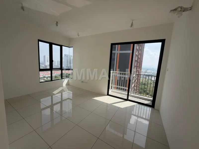 Vivo Executive Condominium High Floor @ Batu Kawan | For Sale出售