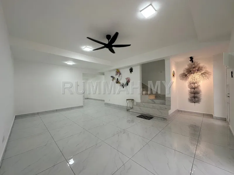 4-bedroom house in Cheras, Selangor for sale — 2 Storey Terrace House for Sale @ Bandar Mahkota Cheras, Bandar Mahkota Cheras | Freehold