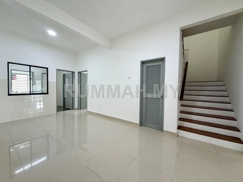 4-bedroom house in Cheras, Selangor for sale — 2 Storey Superlink for Sale @ Cheras Vista, Bandar Mahkota Cheras | Freehold