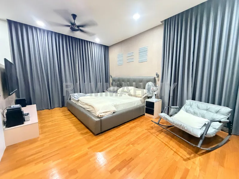 house in Sungai Long, Selangor — photo 2