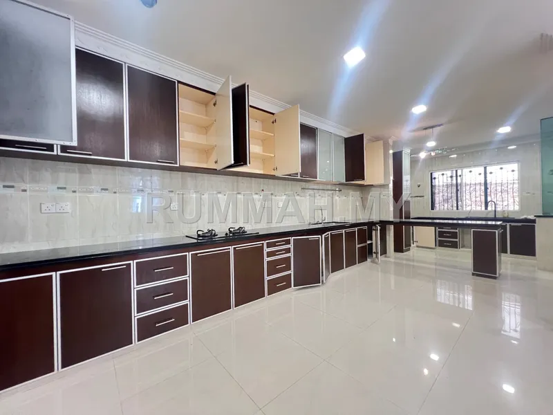 house in Cheras, Kuala Lumpur — photo 3