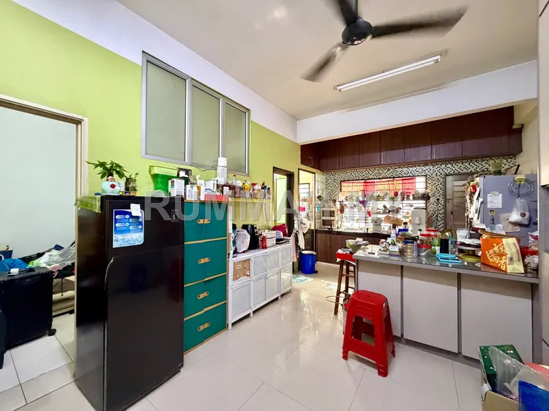 house in Damai Perdana, Selangor — photo 2