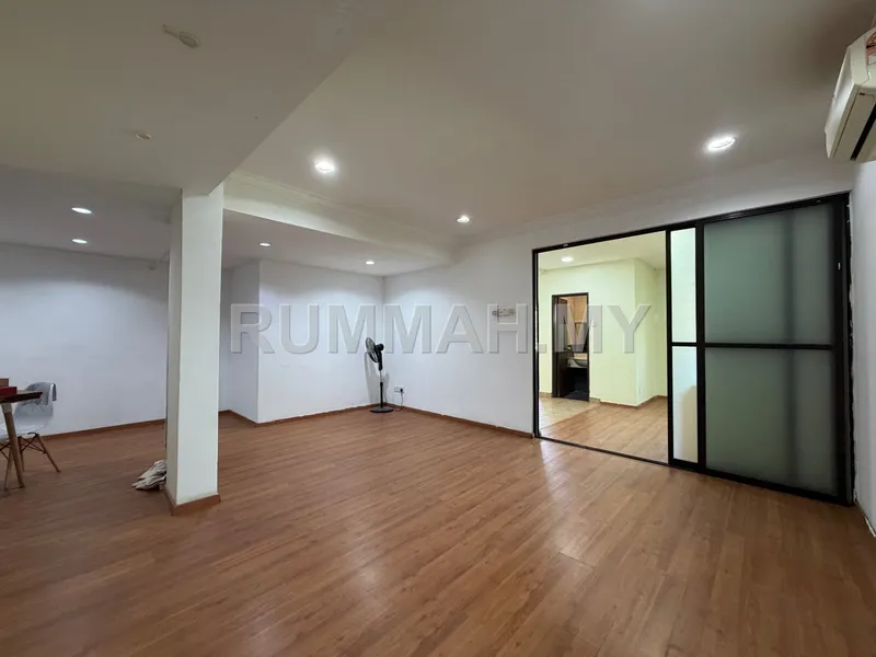 house in Kajang, Selangor — photo 2