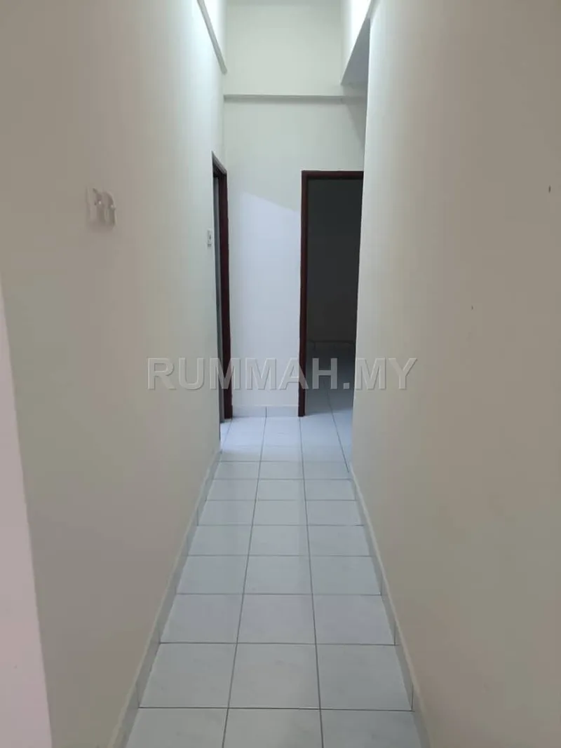condo in Selayang, Selangor — photo 2