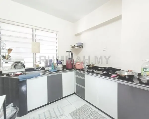 Taman Pekaka Blk 31 in Lip Sin Partly Furnished 850sf 1 Car park