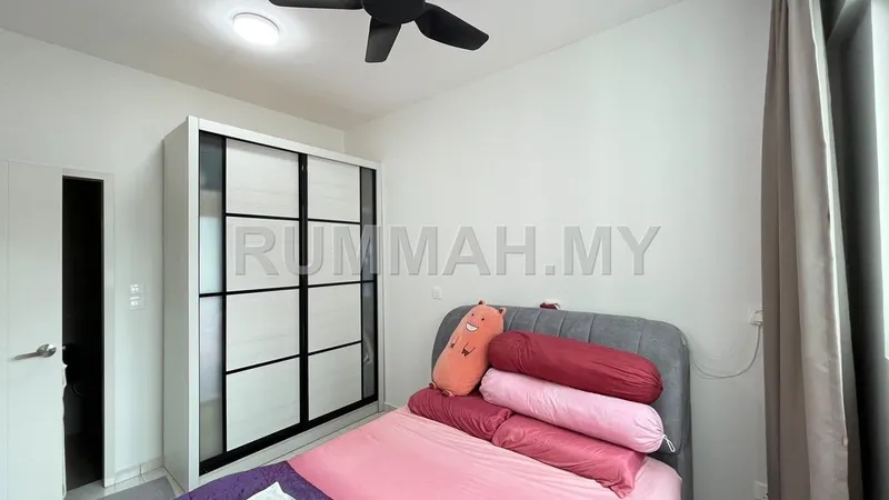 condo in Gelugor, Penang — photo 3