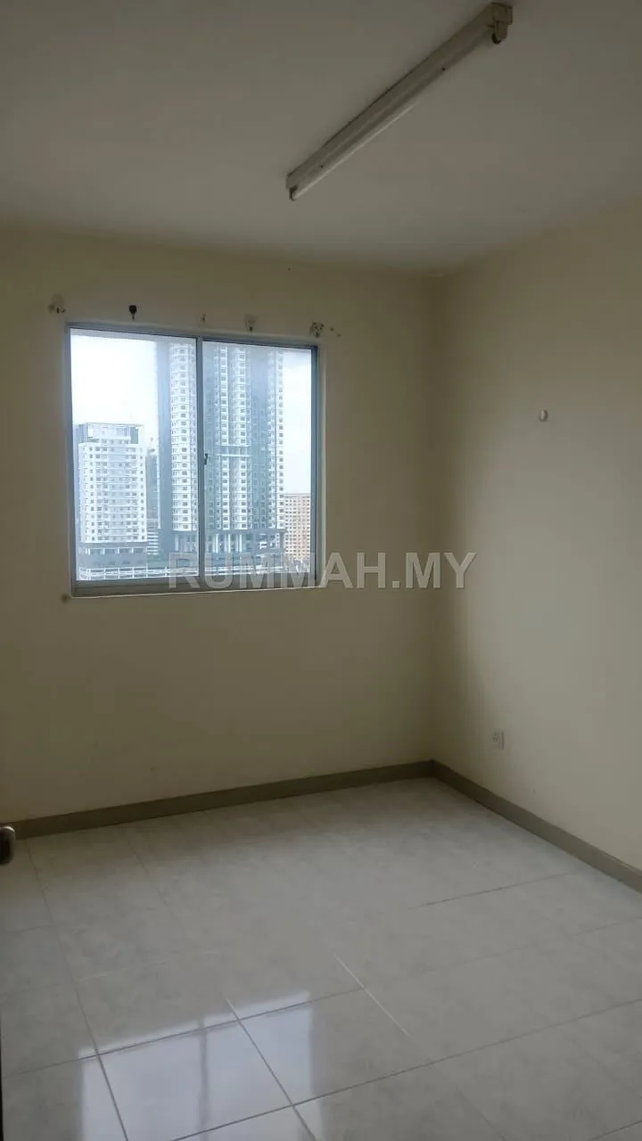 condo in Jelutong, Penang — photo 3