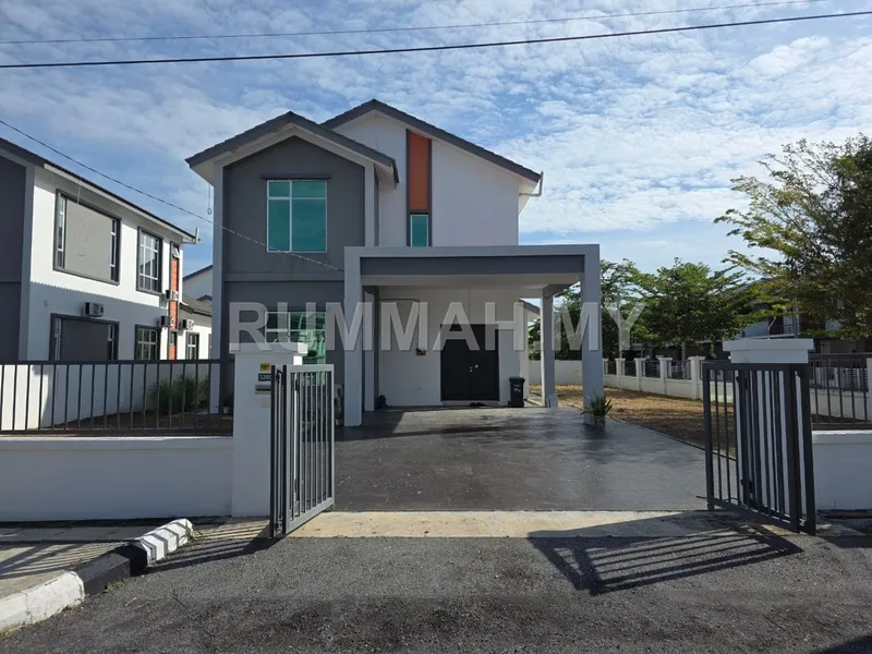1.5 Storey Bungalow, Taman Serai Wangi, Padang Serai