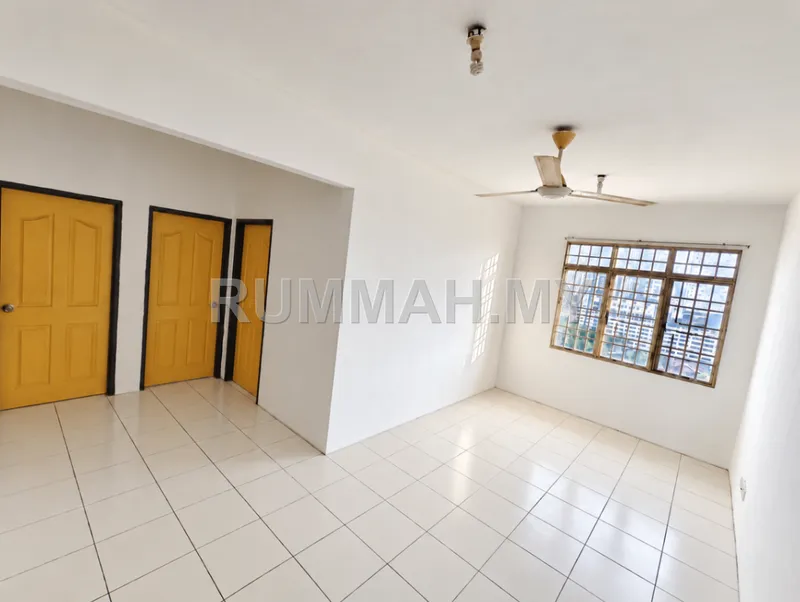 Taman Pelangi Indah Block 99 Bare unit Jelutong Perak Road Well Maintain