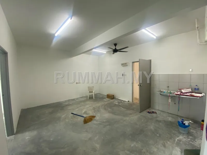 Rumah Pangsa Oren Serdang at Kepala Batas tmn Seri serdang, tingkat 3, basic condition