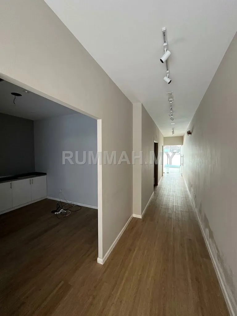 commercial in Pulau Tikus, Penang — photo 2